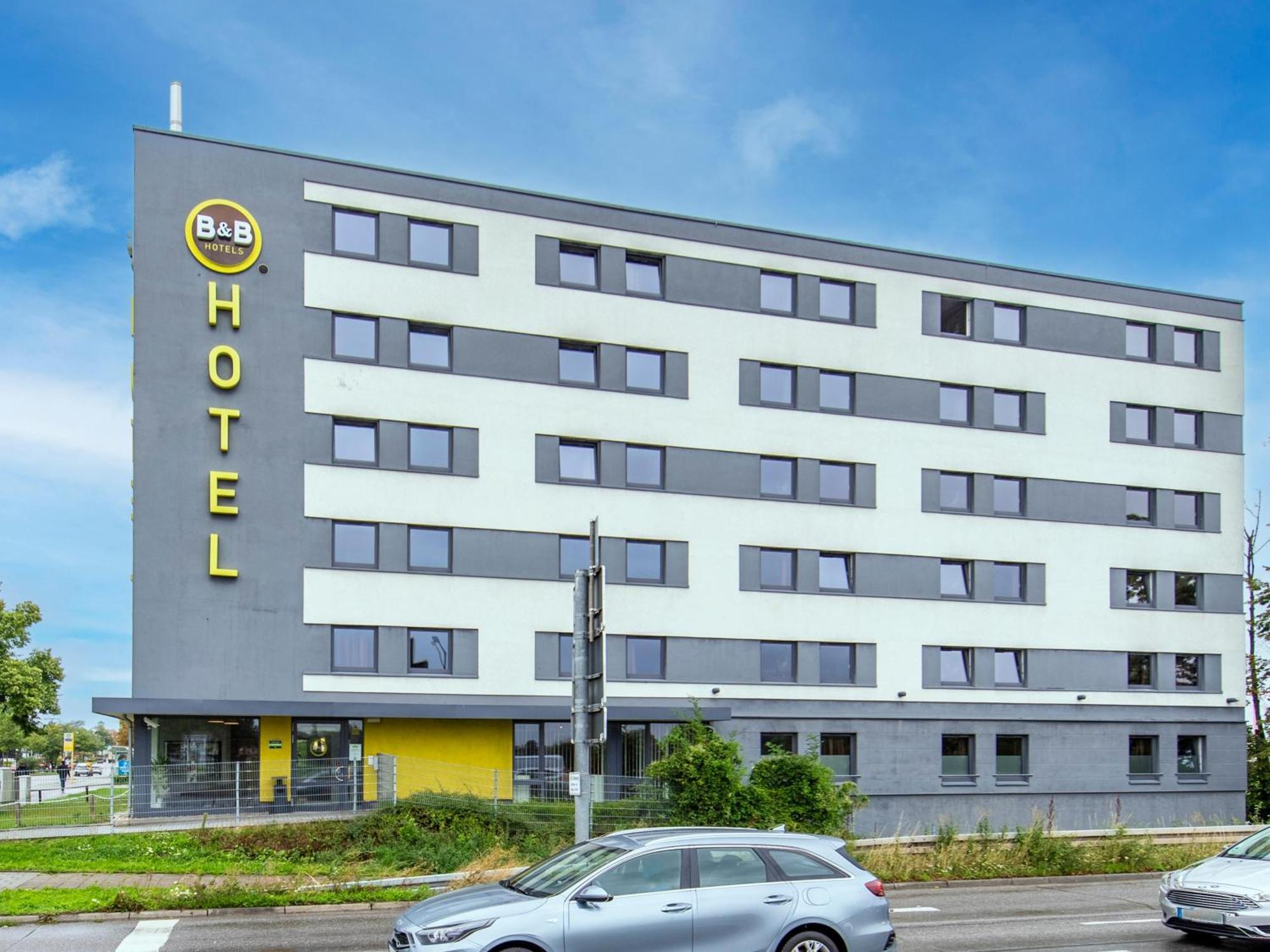 Regensburg-city Hotel 3*